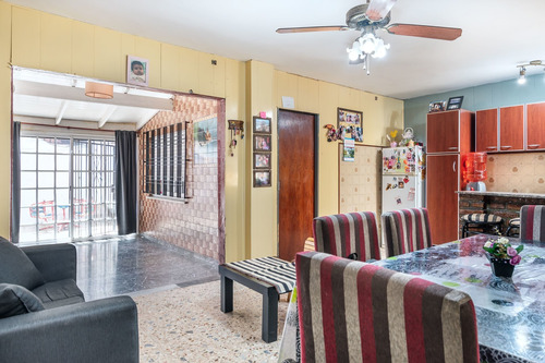 Imagen 3 de 30 de Venta Ph 4 Ambientes Cochera Patio La Tablada