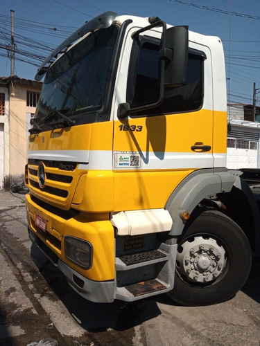 Imagem 3 de 6 de Mercedes Bens