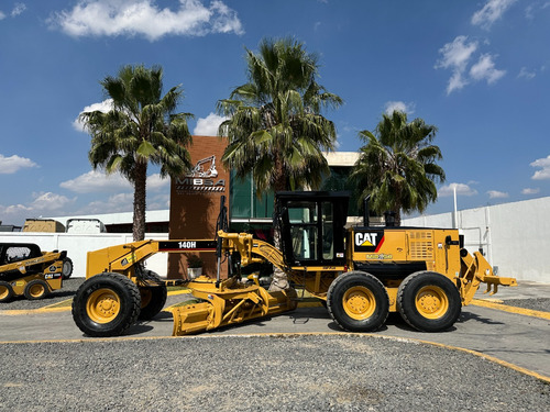 Motoconformadora Cat 140h 2005