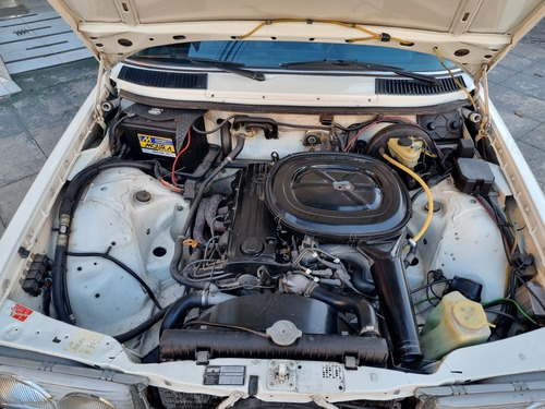 Imagen 18 de 18 de Mercedes Benz 230 E