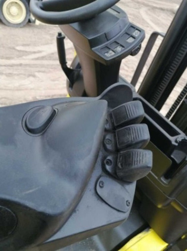 Imagen 9 de 14 de 23) Montacargas Hyster 6750 Lbs, Diesel