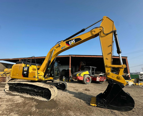 Excavadora Caterpillar 326fl