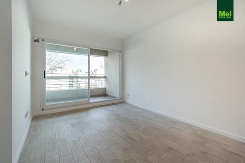 Imagen 7 de 23 de Hermoso 2 Ambiente Con Vista Abierta. Bajas Expensas