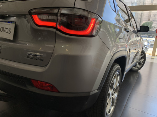Jeep Compass 2.0 16V FLEX LONGITUDE AUTOMÁTICO