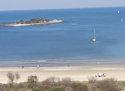 Imagen 10 de 11 de Venta Apartamento 2 Dormitorios 1 Baño Rambla Malvin