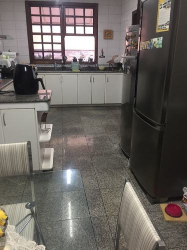 Imagem 6 de 13 de Casa - Santa Amélia - Belo Horizonte - R$ 1.100.000,00 - 9758