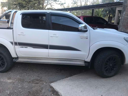 Toyota Hilux 3.0 Cd Srv Limited 171cv 4x4 2015