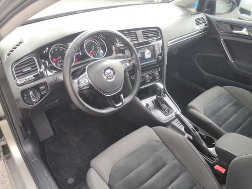 Imagen 9 de 15 de Volkswagen Golf 2017 1.4 Highline Dsg At