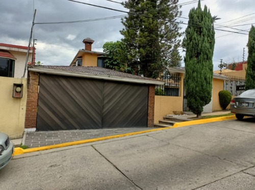 Remato Casa En Lomas De La Hacienda