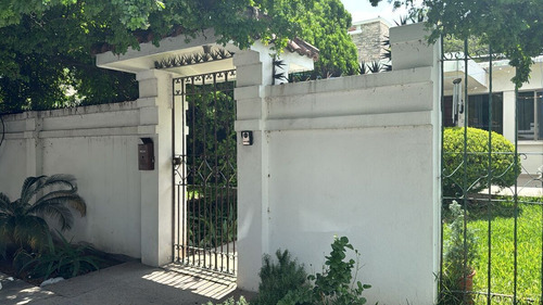 Casa En Venta En Miravalle En Monterrey