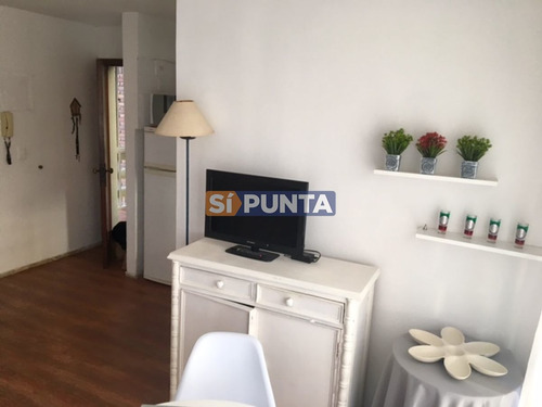 Imagen 4 de 7 de Apartamento En Alquiler 1 Dormitorio