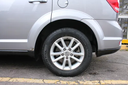 Dodge Journey 2.4 SXT FL 7PSJ 4X2