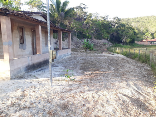 Pequeno Sítio Com Casa