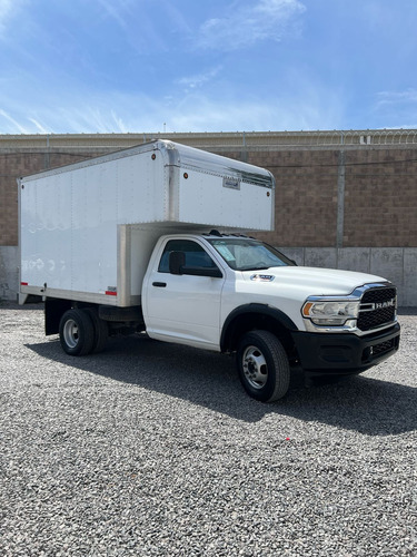 RAM 4000 5.7 Chasis Cabina P 4x2 Mt
