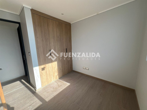 Venta Casa De 3 Dorm. En Las Condes, 18.800 Uf Sin Ggcc