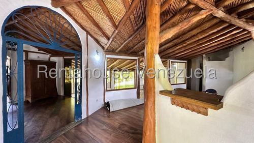 Casa En Venta, El Hatillo #25-10372