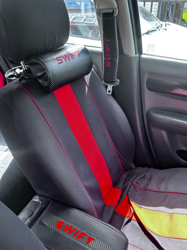 Suzuki Swift 1.5 Con Detalles Estéticos
