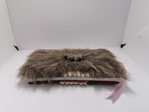 Imagen 2 de 4 de Libreta Harry Potter Monstruoso Libro Monstruos Envío Gratis