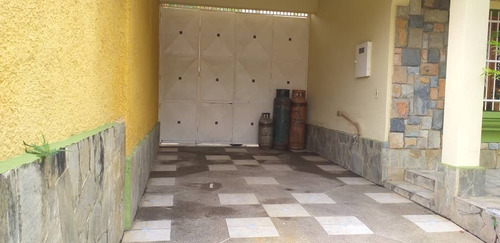 Imagen 12 de 17 de Se Vende Casa En Prebo Ii Valencia