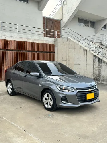 Chevrolet Onix 1.0T Premier Sedan At
