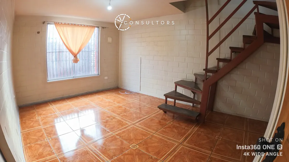 Imagen 5 de 15 de Arriendo Casa Pasaje Tokio, Quilicura / Estacionamiento