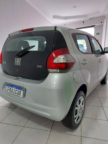Imagem 5 de 11 de Fiat Mobi 2017 1.0 Like Flex 5p