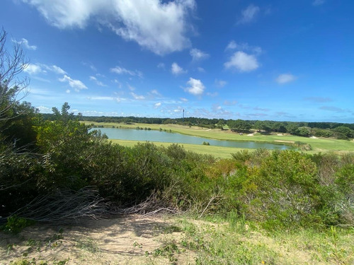 Barrio Golf I Lote 180 H, Costa Esmeralda