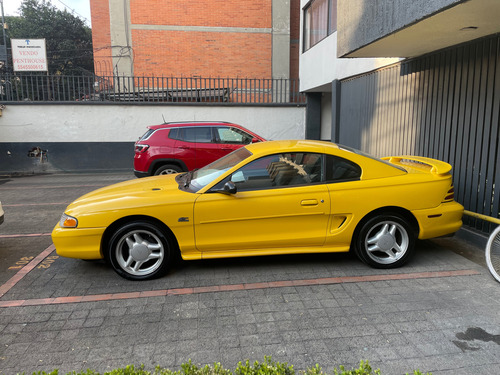 Ford Mustang Gt, Motor 5.0, Automático, Único Dueño.
