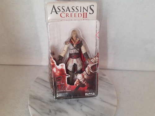 Figura De Ação Ezio Assassins Creed Ii Neca Usada