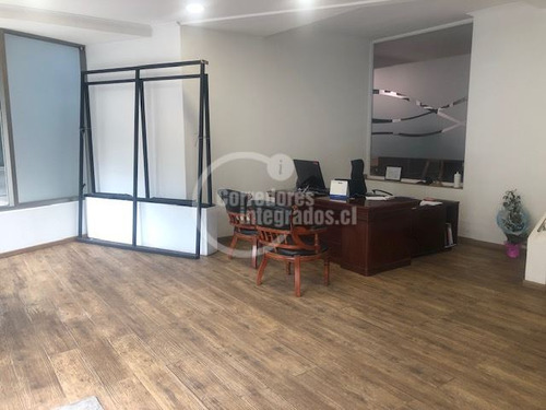 Local Comercial En Venta En Vitacura