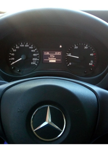 Mercedes Benz Vito