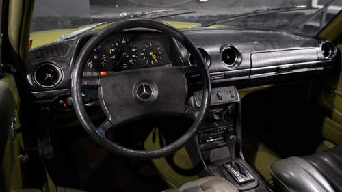 Mercedes Benz 300d 1982 Verde Diesel Impecable!!