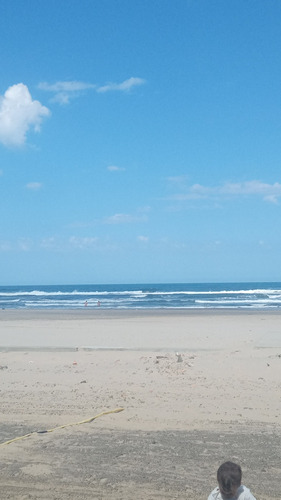 Brasil, Sobre La Playa Dpto De 1 Dor De 60 Mts, Oportunidad