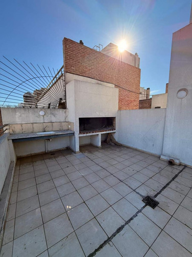 Se Vende Excelente Dpto De Un Dormitorio Y Dos Baños Estilo Duplex!!!!