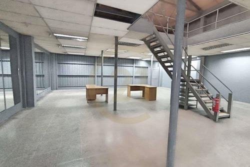 Venta Local Comercial Con Oficinas Y Bodega, Stgo