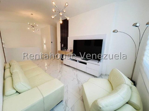 Casa En Venta Maracay Urb Villas Del Sol Ii Prolongacion Av. Aragua 25-6276 Apd