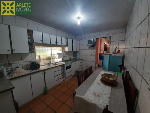 Imagem 5 de 15 de Casa No Bairro Centro Em Porto Belo Sc - 1842