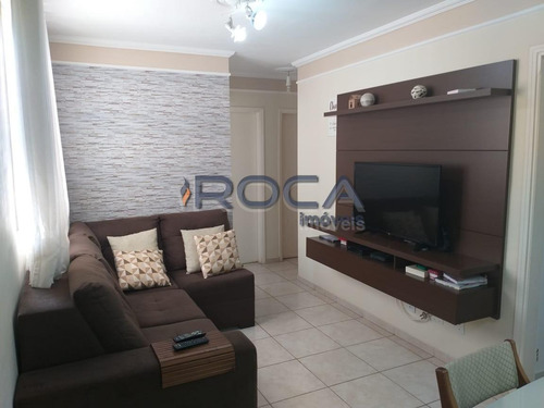Venda De Apartamentos / Padrão Na Cidade De São Carlos 24761