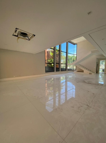 Imagem 5 de 23 de Linda Casa No Tamboré 2 - Ca0795
