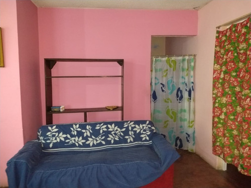 Imagen 2 de 12 de Casa Hogareña Con Accesibilidad A Varios Lugares