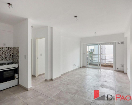 Venta Departamento 2 Ambientes Con Balcón Caseros Clamaco