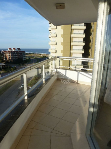 Imagen 8 de 30 de Apartamento En Alquiler Temporal, Brava, 2 Dormitorios