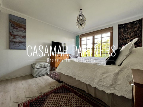 Preciosa Casa 3d + Servicios/ Luis Mattte Larraín