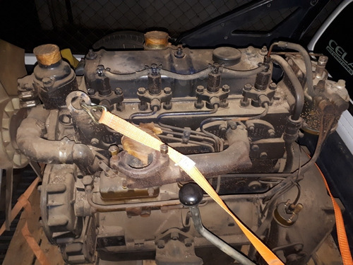 Motor Perkins 4 Agrícola.