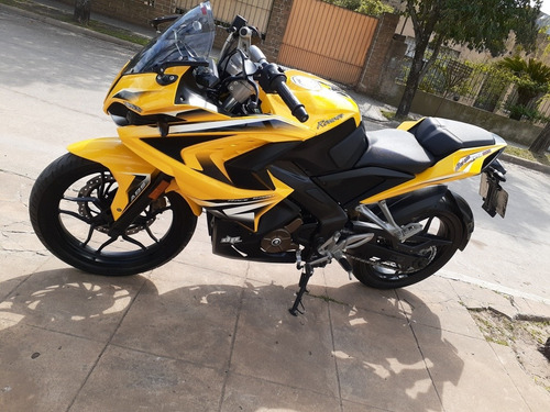 Bajaj Rouser Rs 200 Impecable