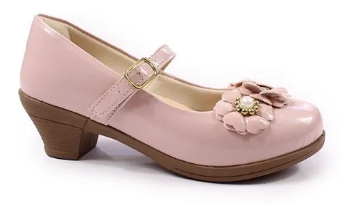 Sapato infantil sales com saltinho