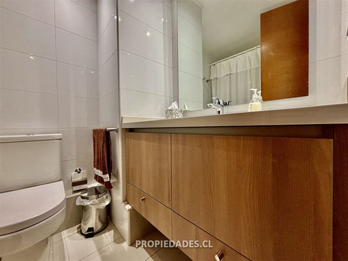 Departamento En Venta De 4 Dorm. En Lo Barnechea