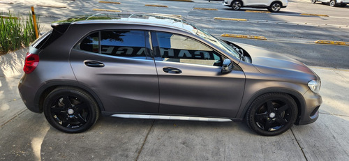 Mercedes-Benz Clase GLA 2.0 250 Cgi Sport Con Techo At