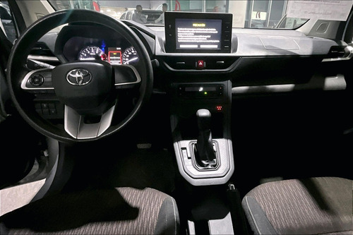 Toyota Avanza 2023