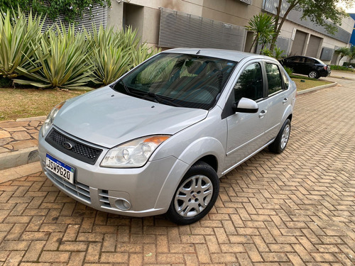 Ford Fiesta Sedan 1.0 Flex 4p